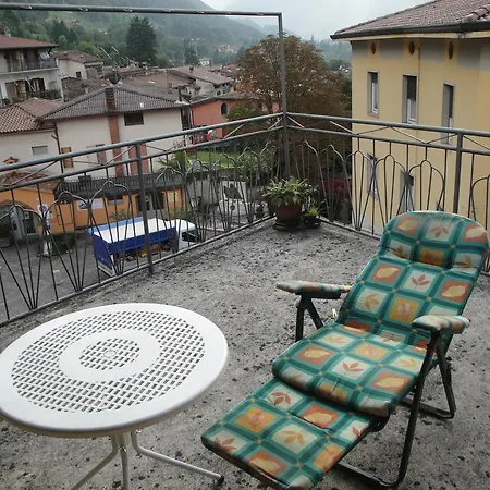 La Piazza *